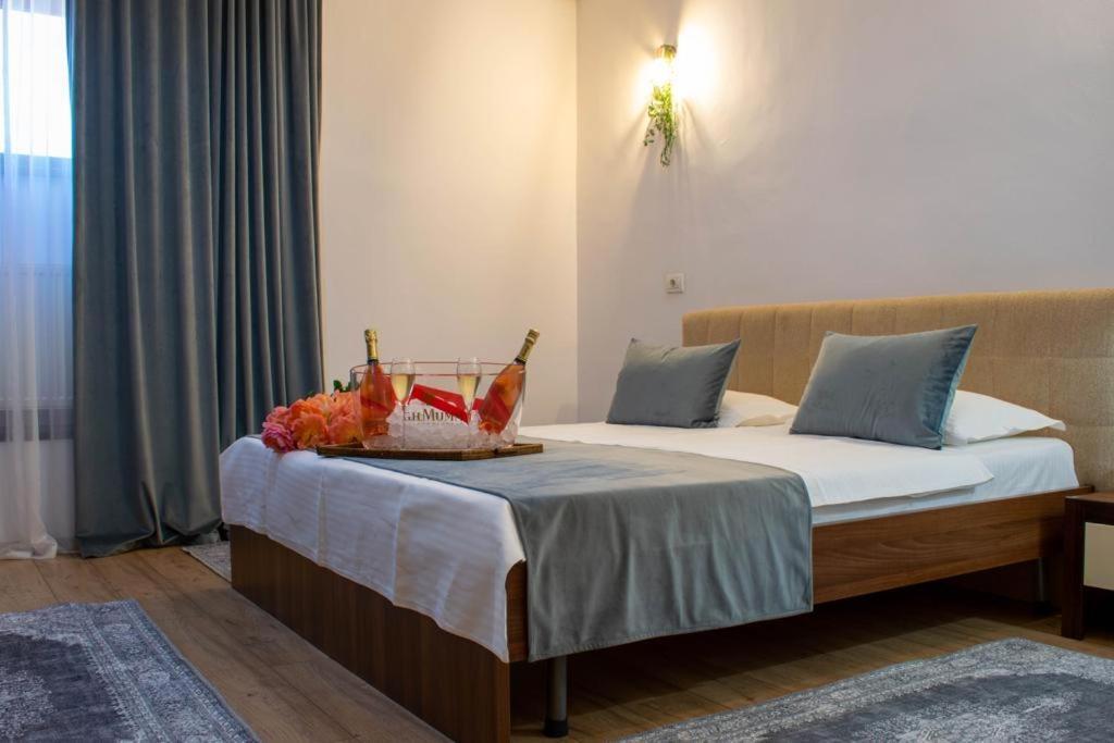 Le Premier Hotel Constanta Ngoại thất bức ảnh